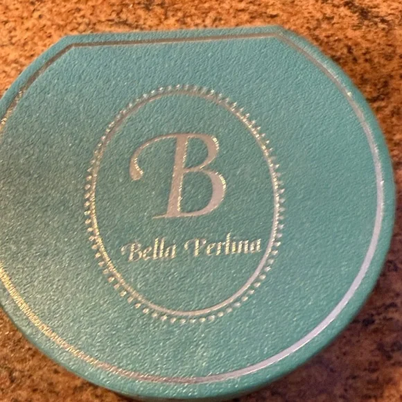 Bella Perlina Gold and Silver Beaded Bracelet - Picture 7 of 11